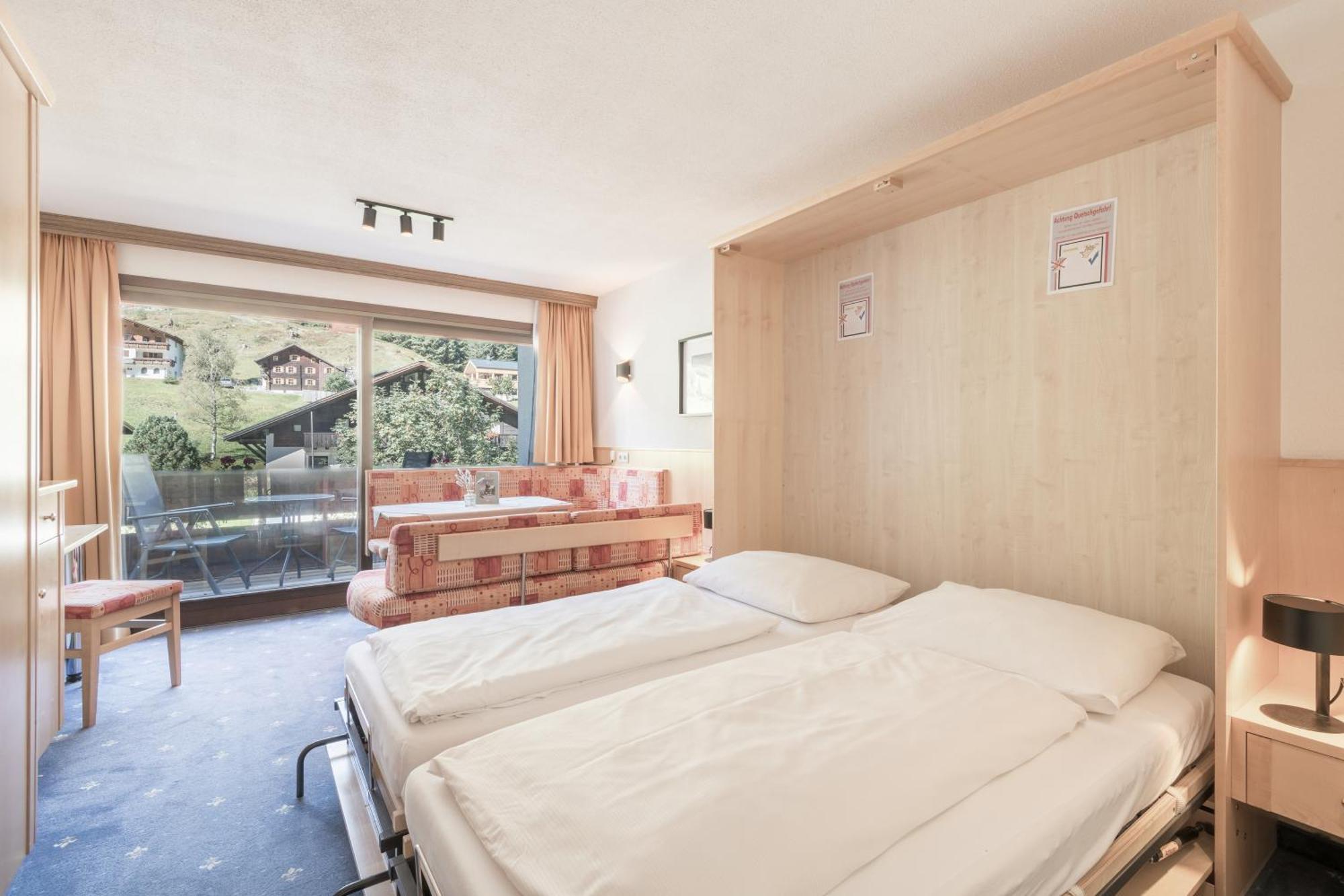 Haus Gariella Lägenhet Gargellen Exteriör bild