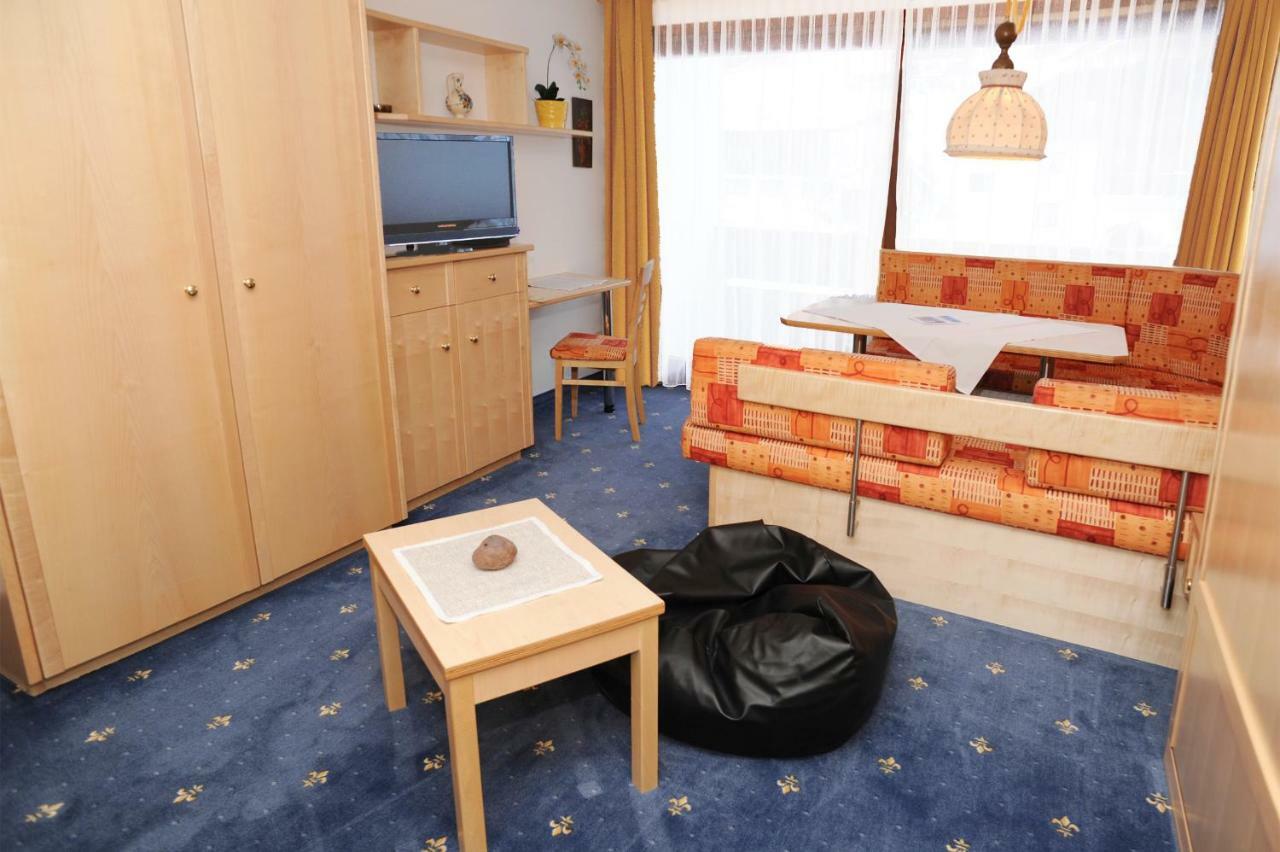 Haus Gariella Lägenhet Gargellen Exteriör bild