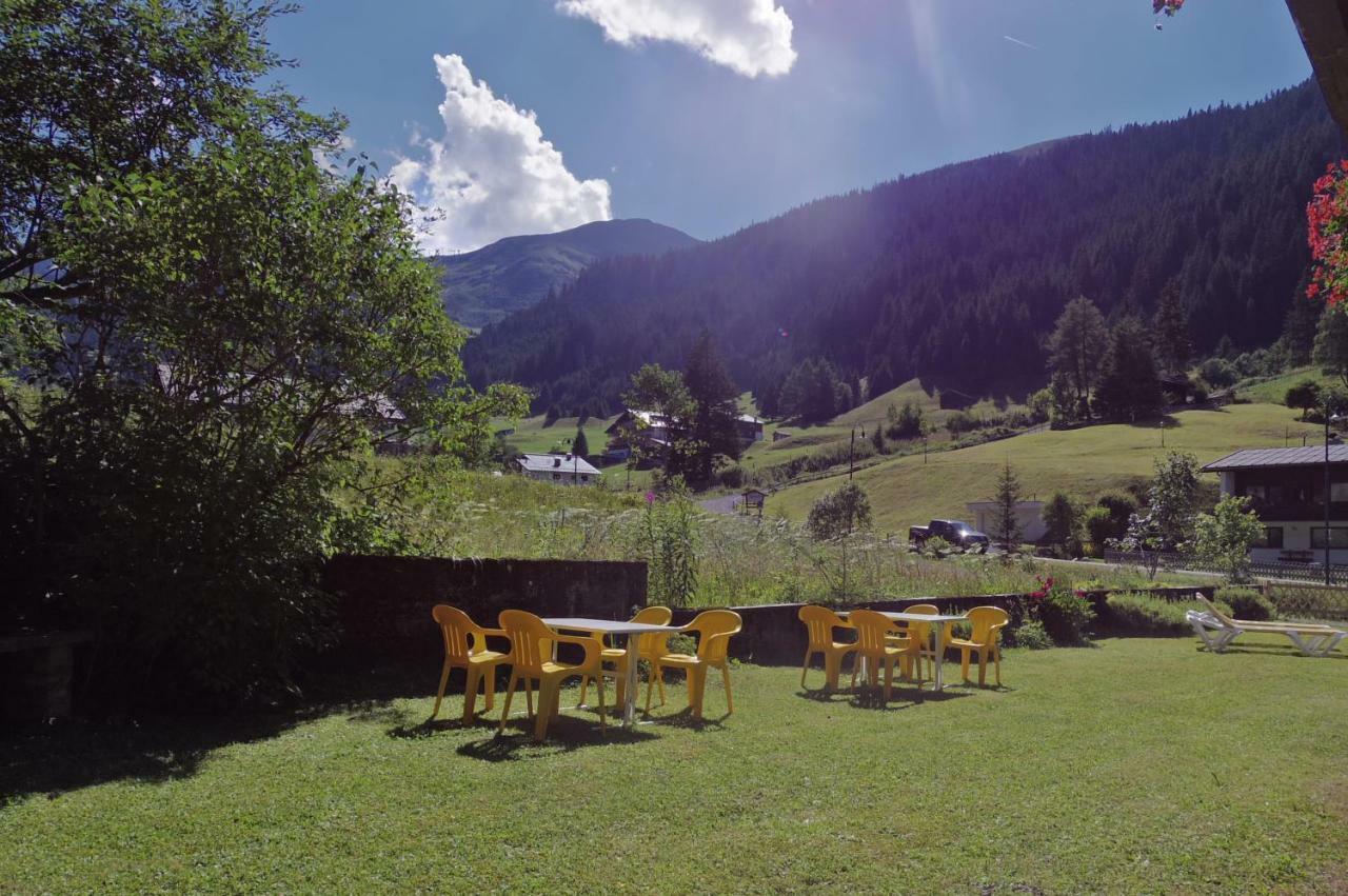 Haus Gariella Lägenhet Gargellen Exteriör bild